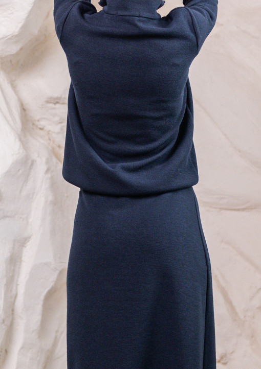 Костюм  з спідницею та светром в темно-синьому кольорі - 109.24/110.24