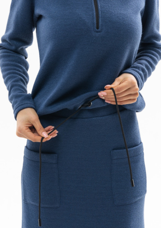 Светр в синьому кольорі - 109.24