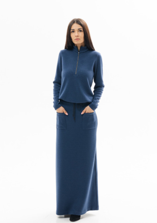 Светр в синьому кольорі - 109.24